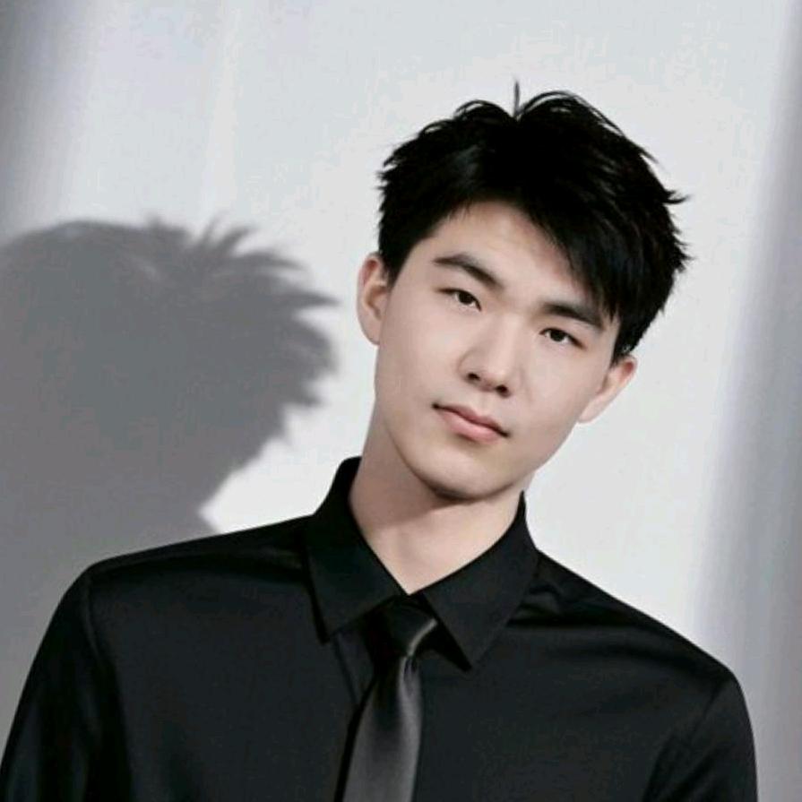 （小吴同志）