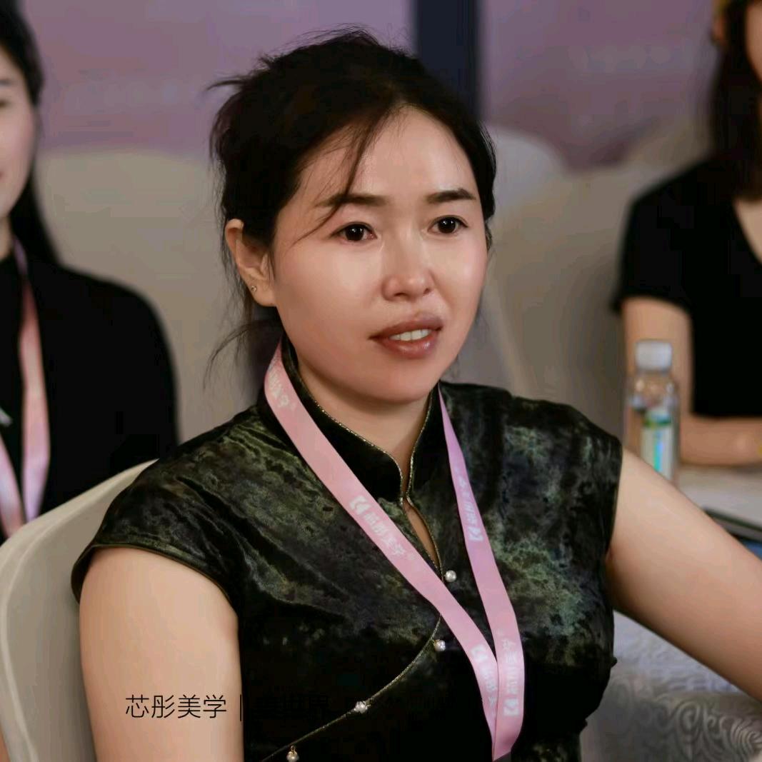 芯彤美学沾益小芬芬