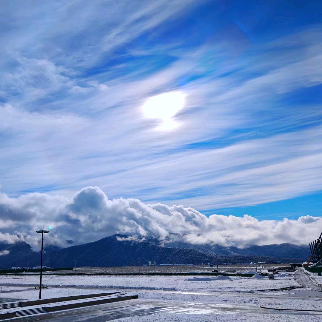 去旅游~看世界啦