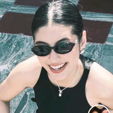 梁夜-每日穿搭分享