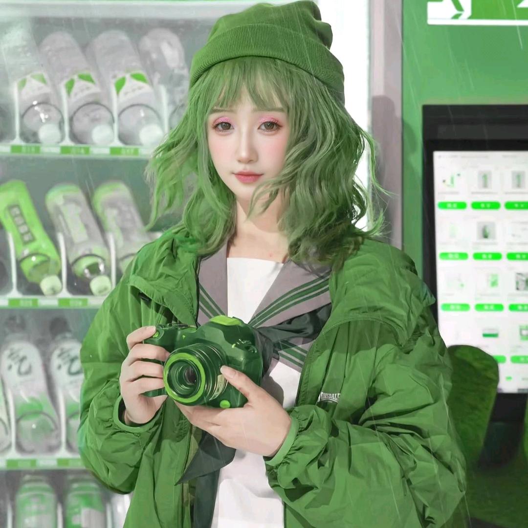 𝑳.李