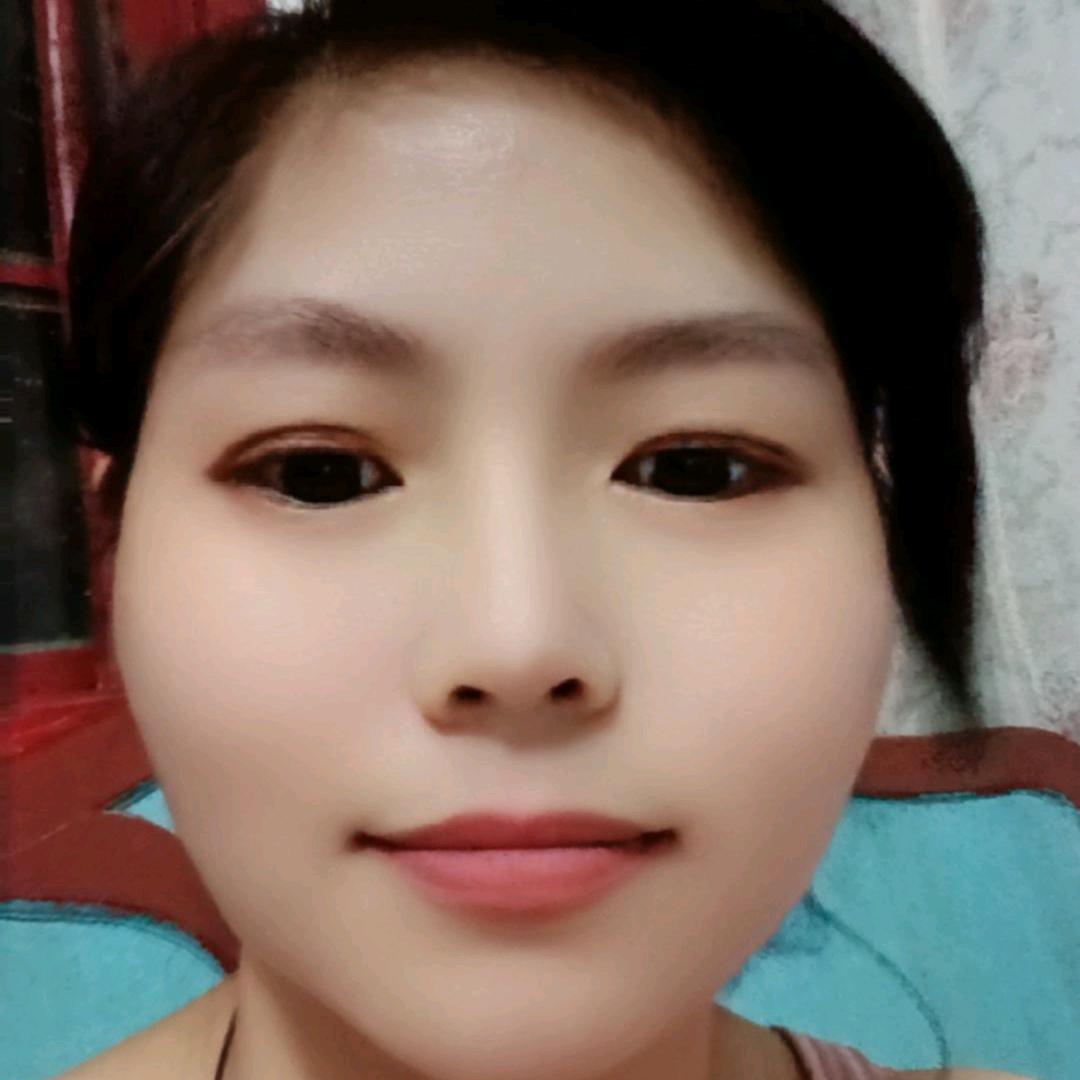 玲玲在农村