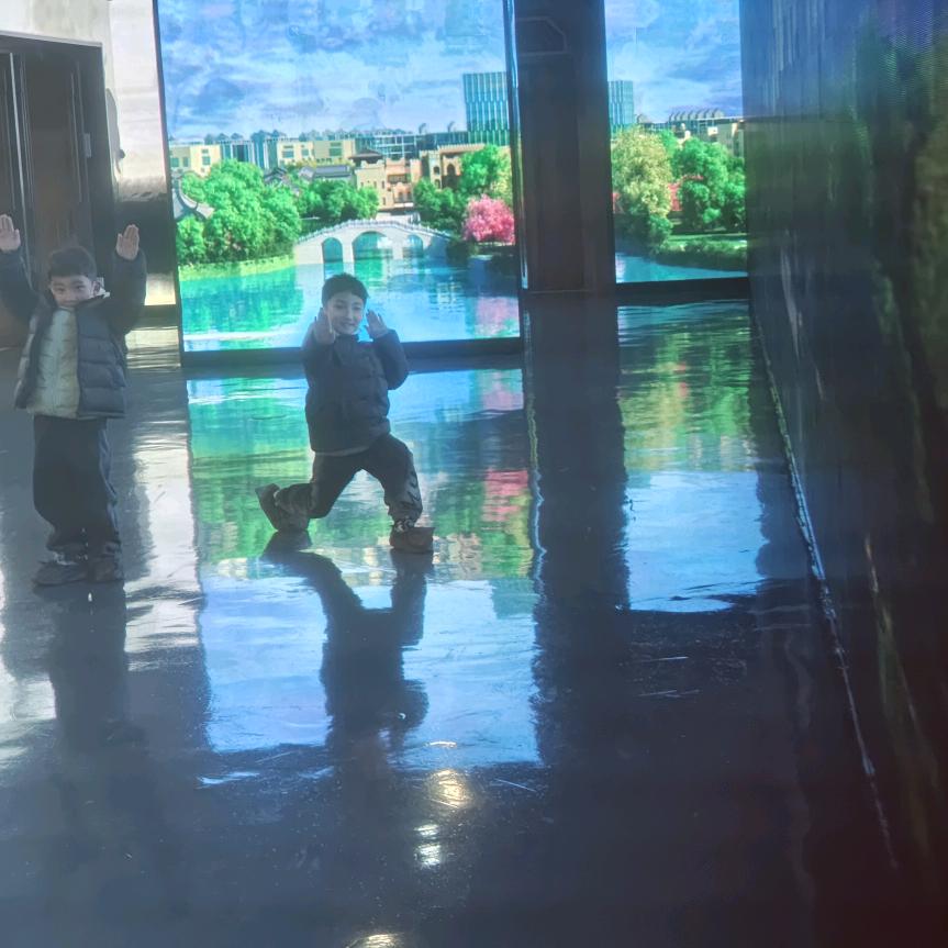 向钱看，向厚赚！🫰