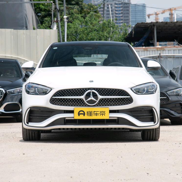 奔驰C260L皓夜版白色