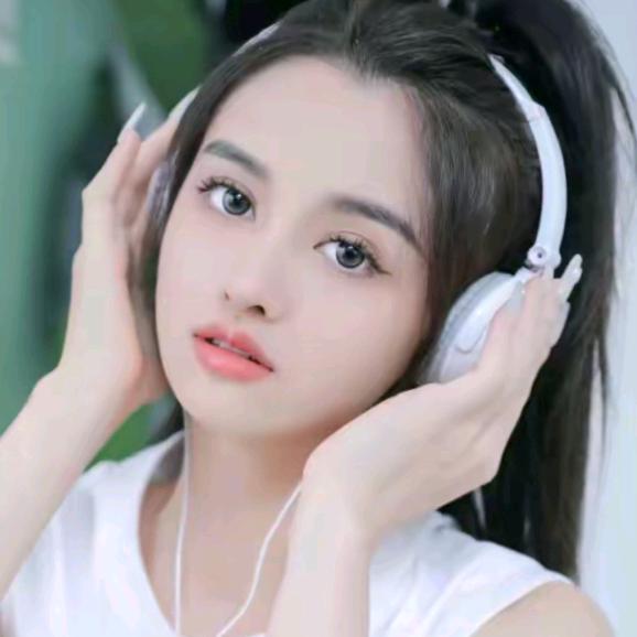 迪丽娜佳的香港分身🐒