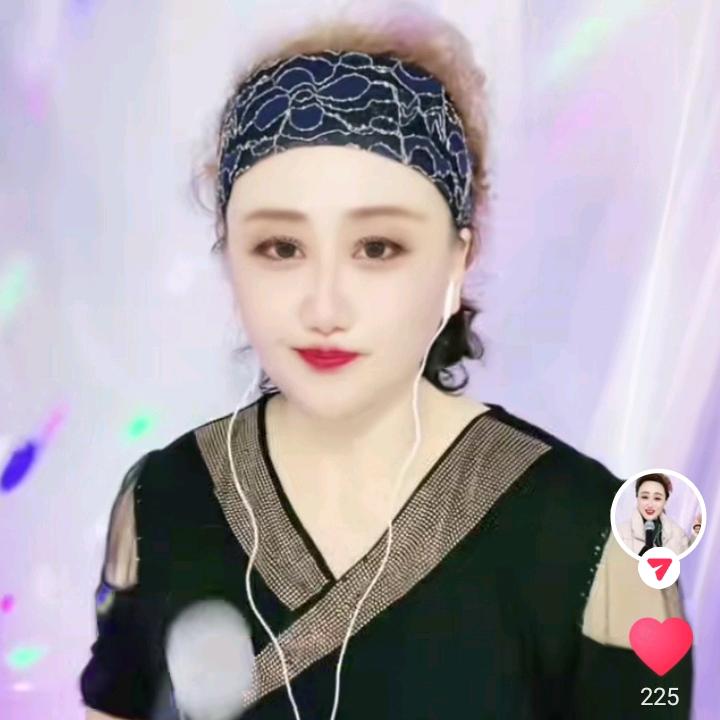 阳光姐姐👧下午四点二十开播！
