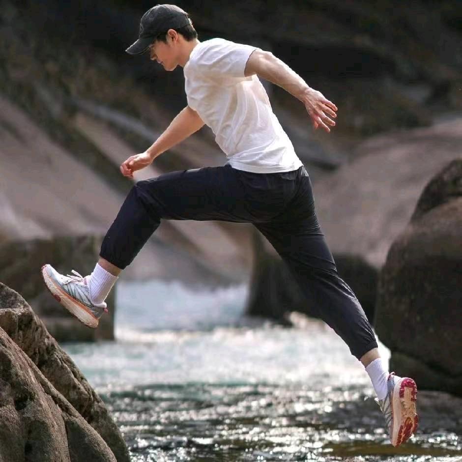 青云