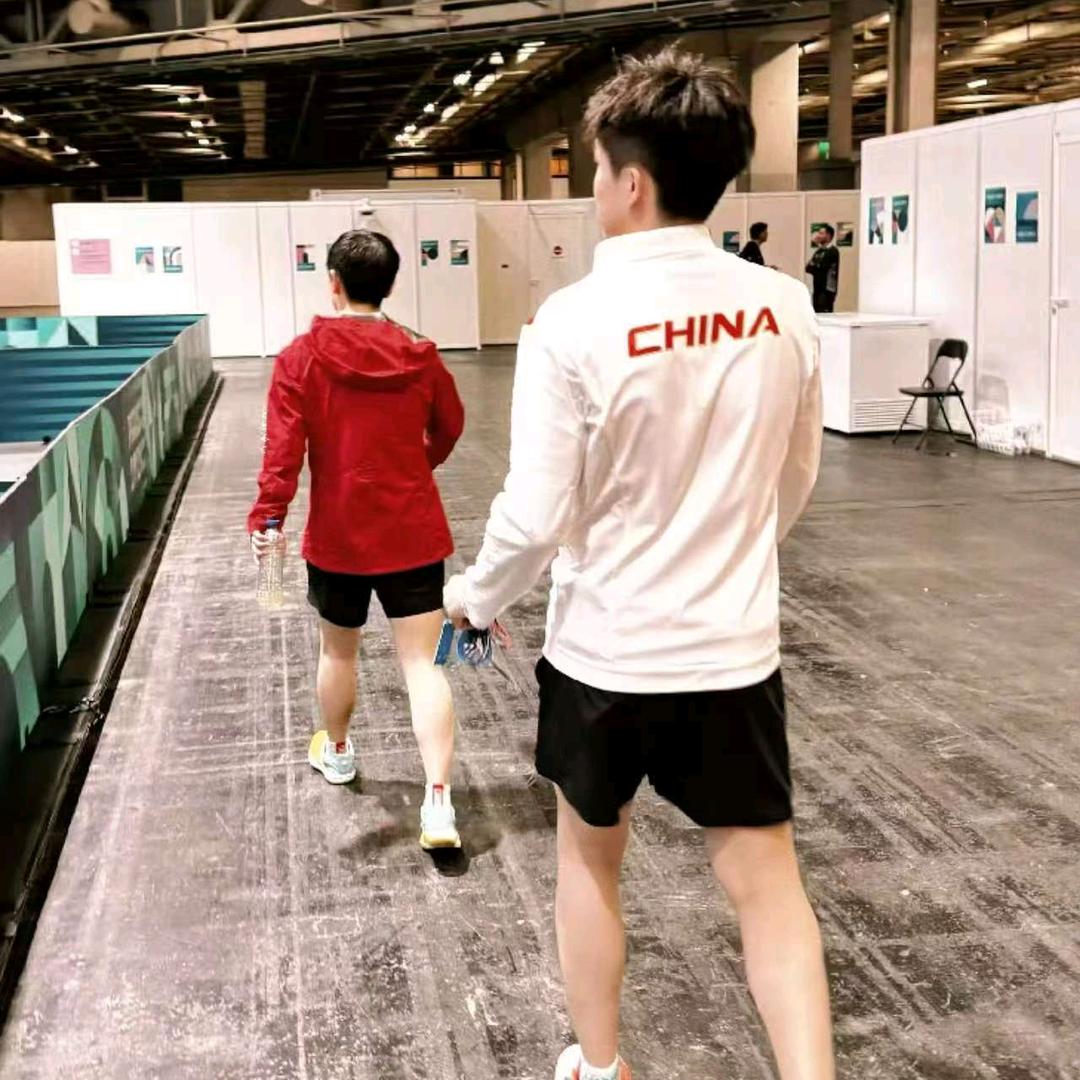 -🍟钦口佳常豆包🦁🦈