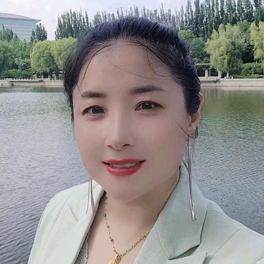 心蕊（聊天勿扰）