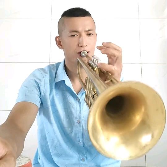 歌舞。。。。。。小顾