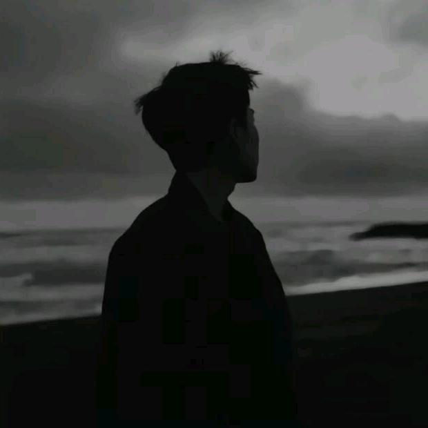 网恋奔现被捅520刀