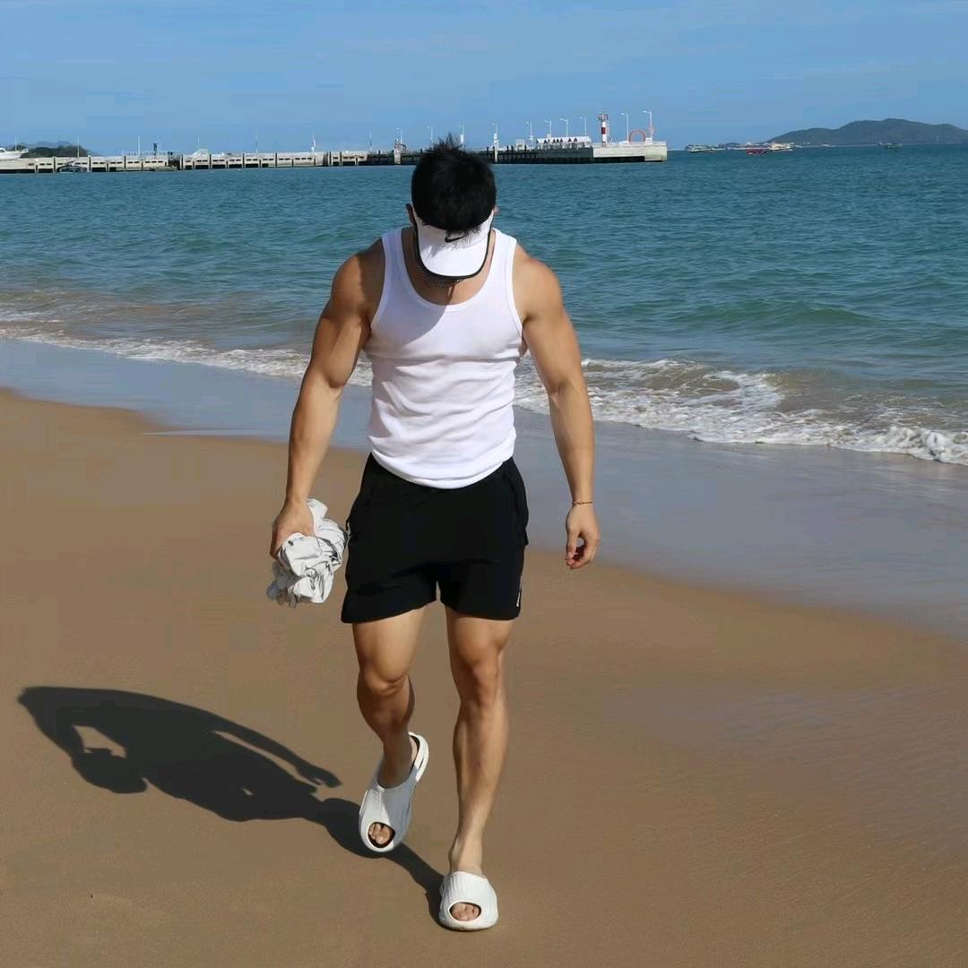 海南705卓乐健身训练营-营长