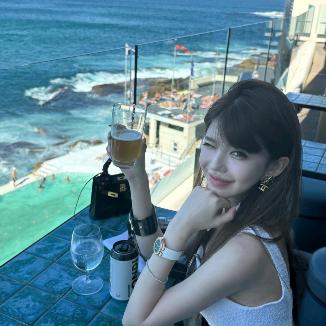 莫拉