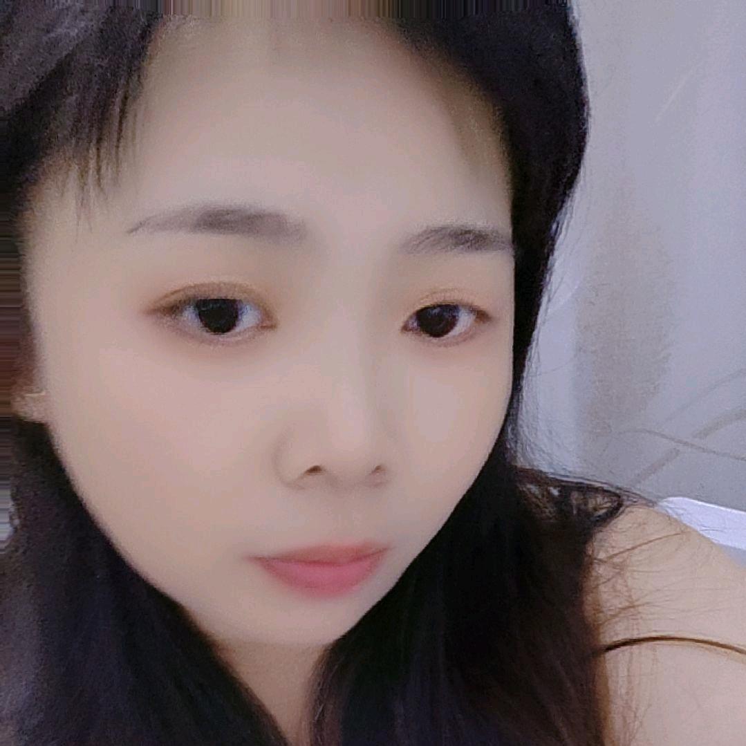 小霞