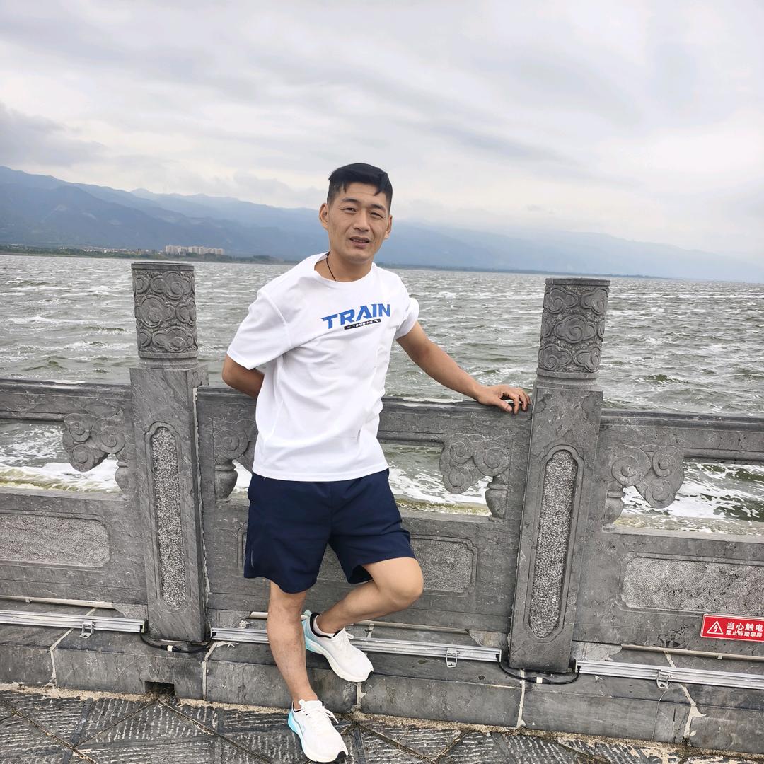 新磊杂货店
