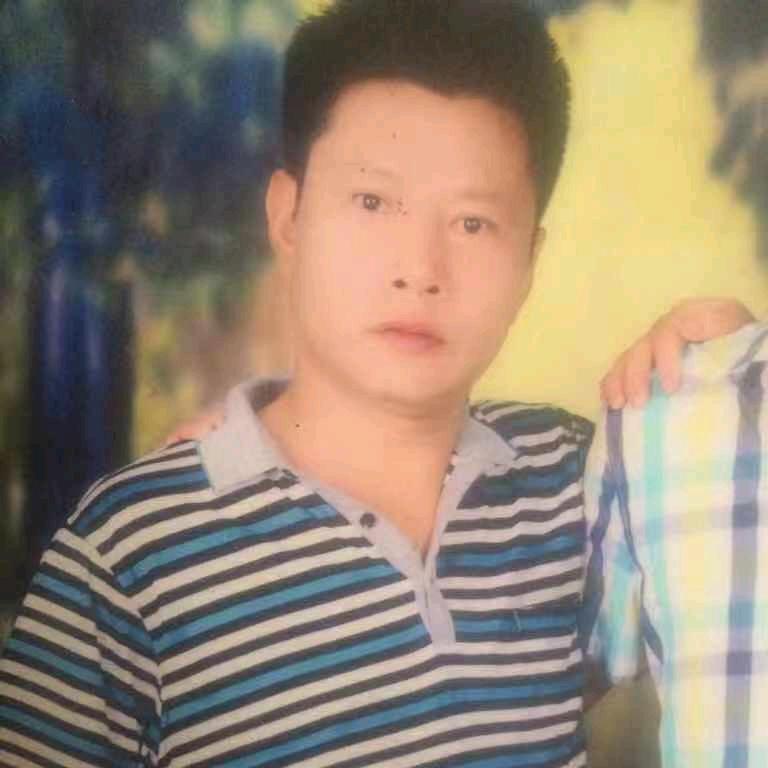 江滨农贸刀哥