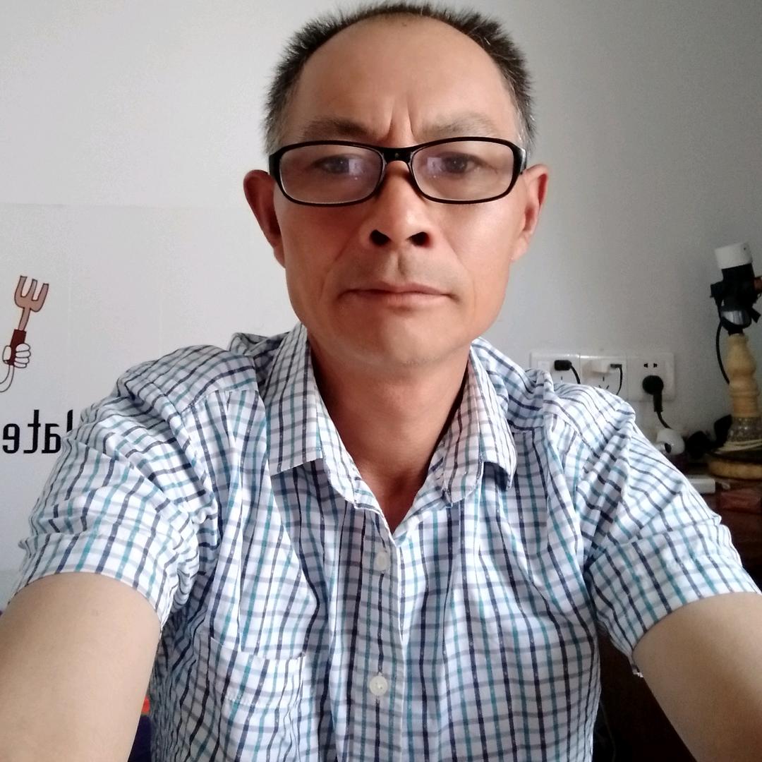 开朗哥，下午1点20分开播