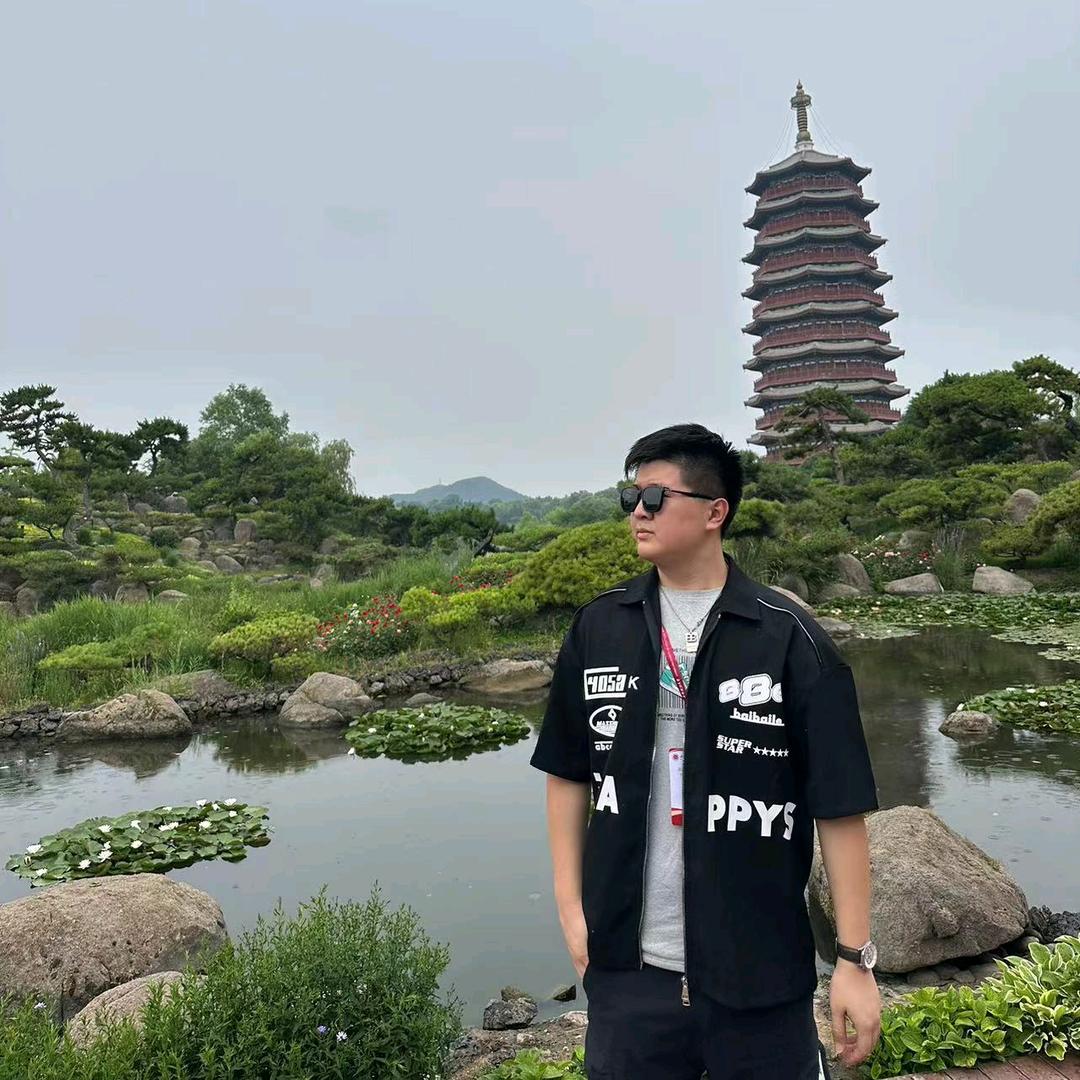 Amos Zhang