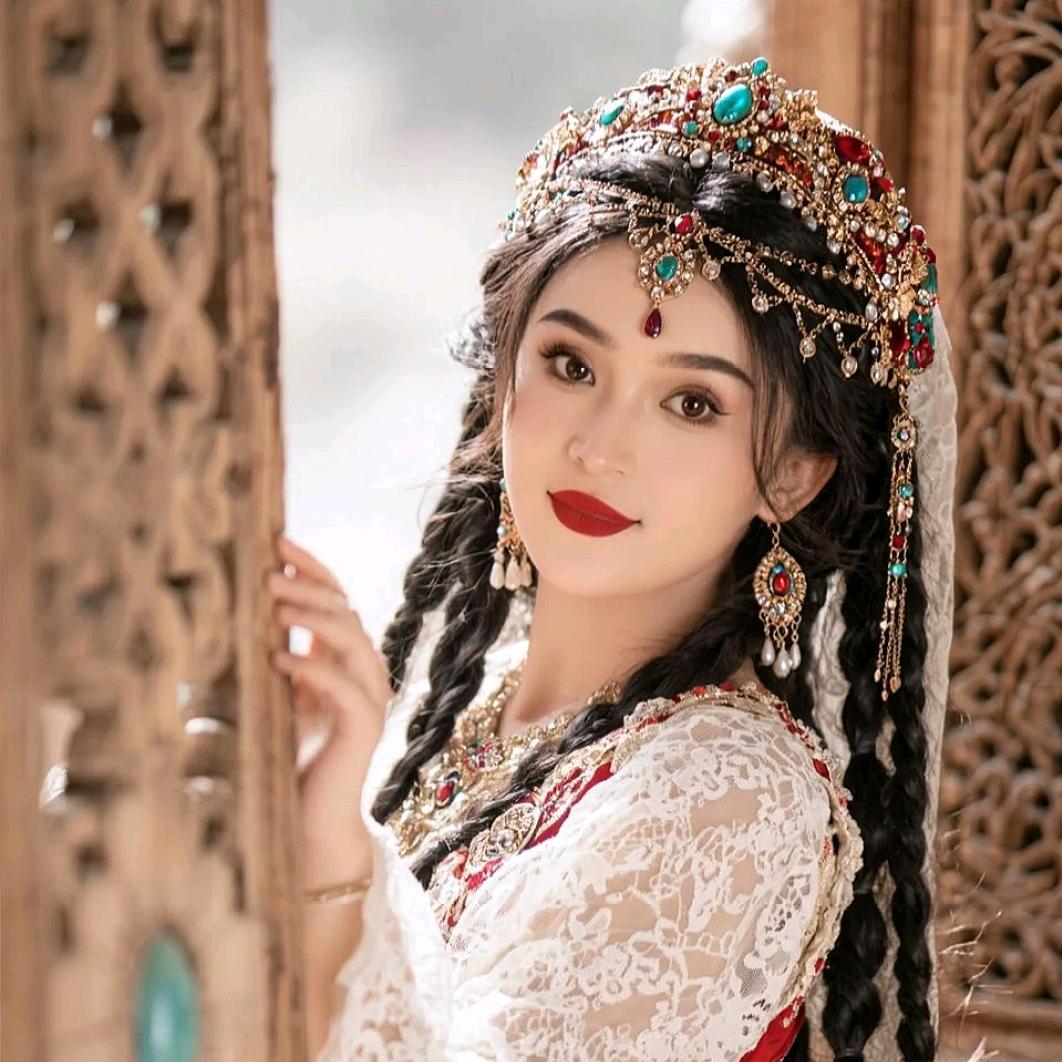 αnZaR🦋的妈咪 🥰👁