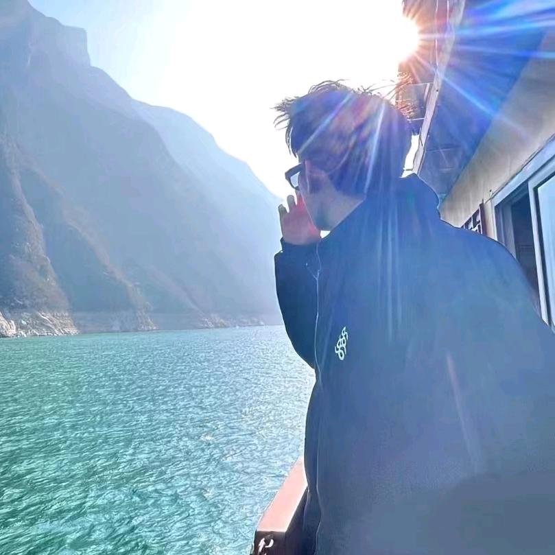 倾听晚风诉温柔