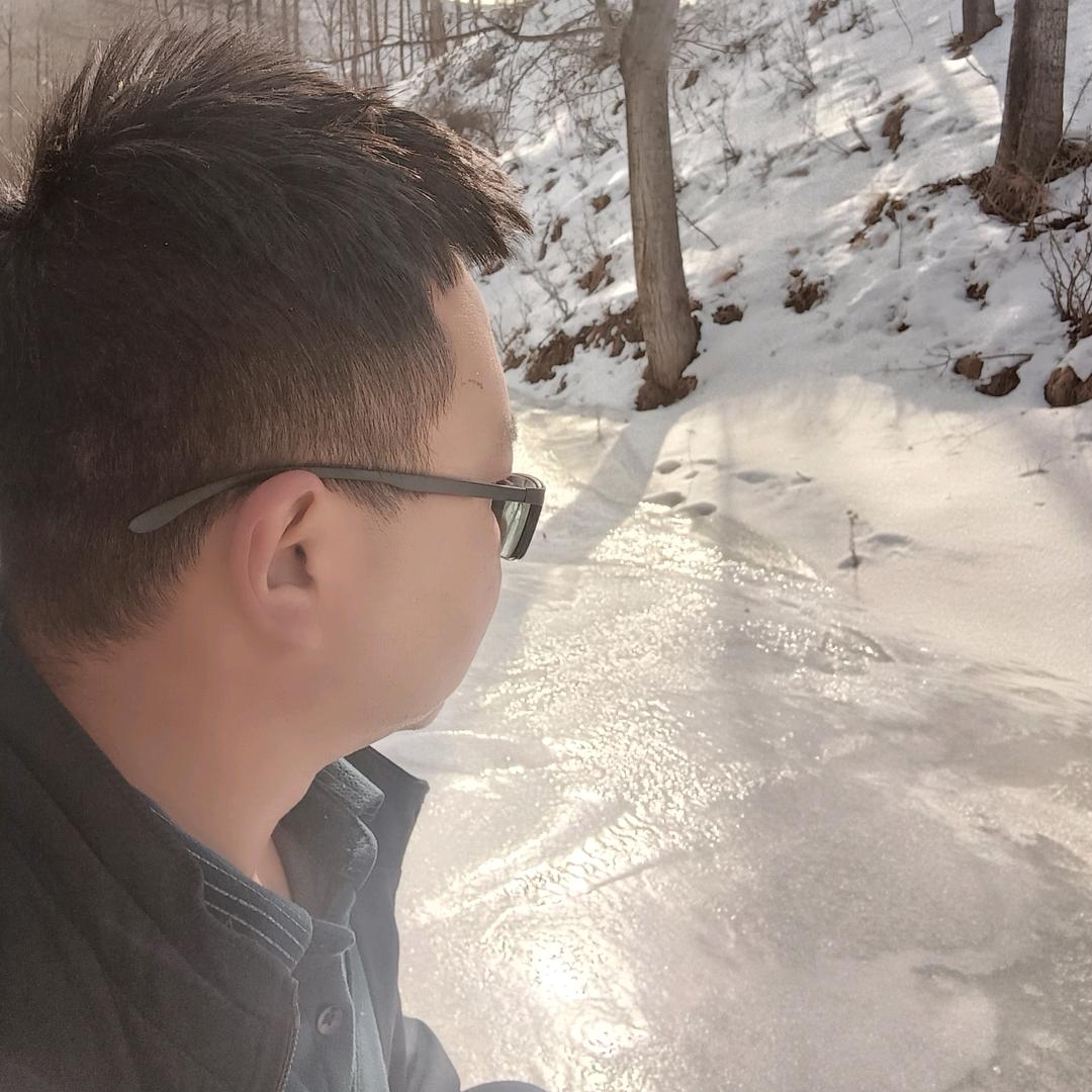 满目星辰系千寻