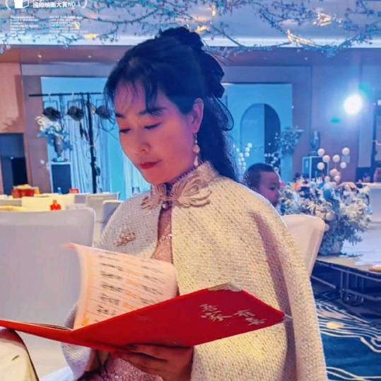 - 陪保瑞长大的妈