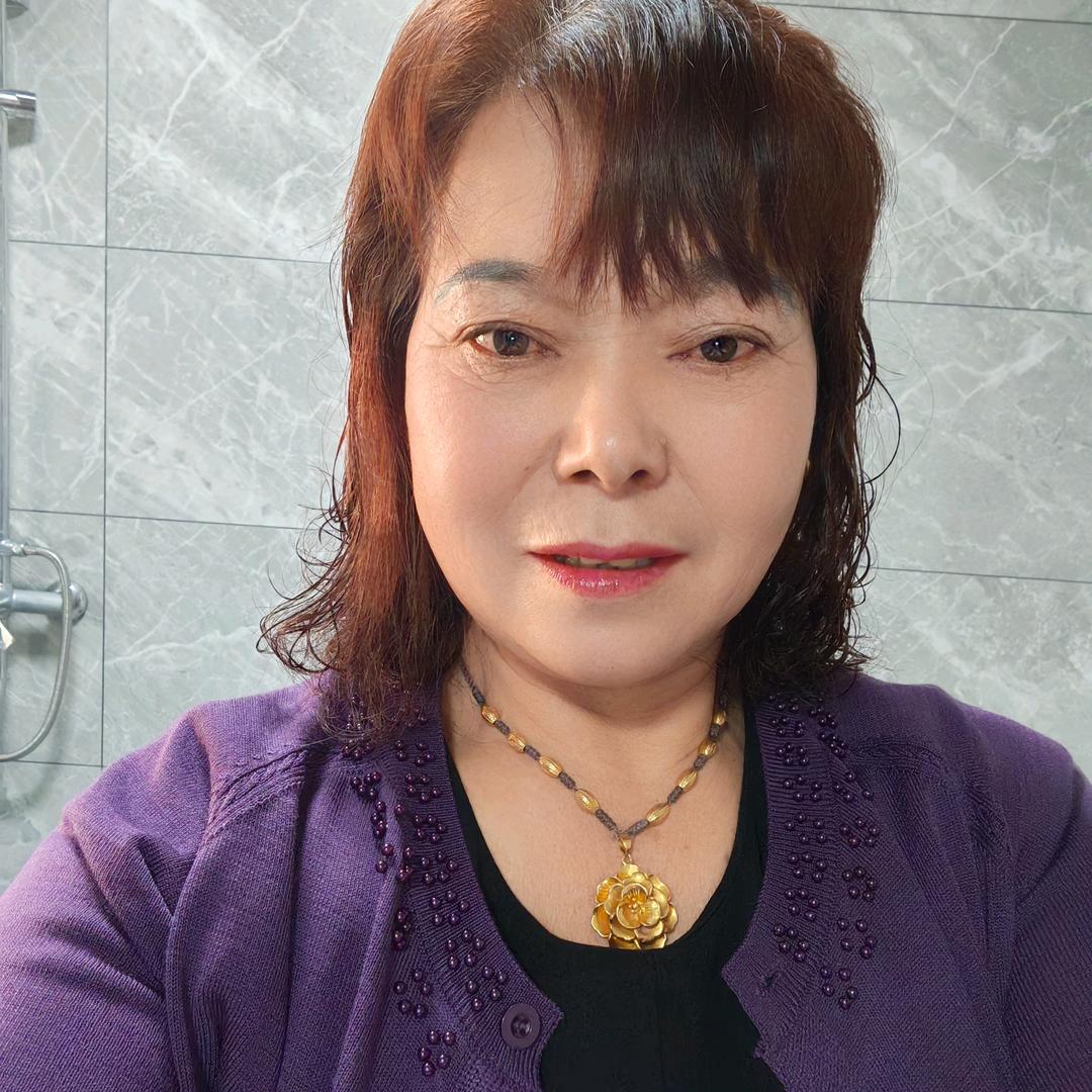 聊天主播单身交友草药妹