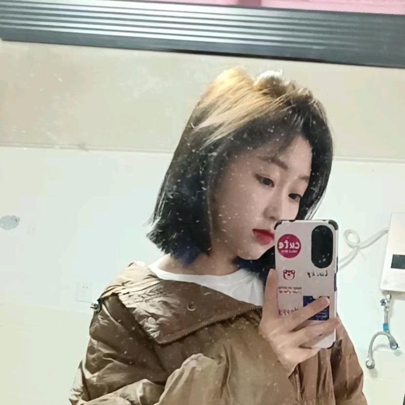 彝族姑娘💞