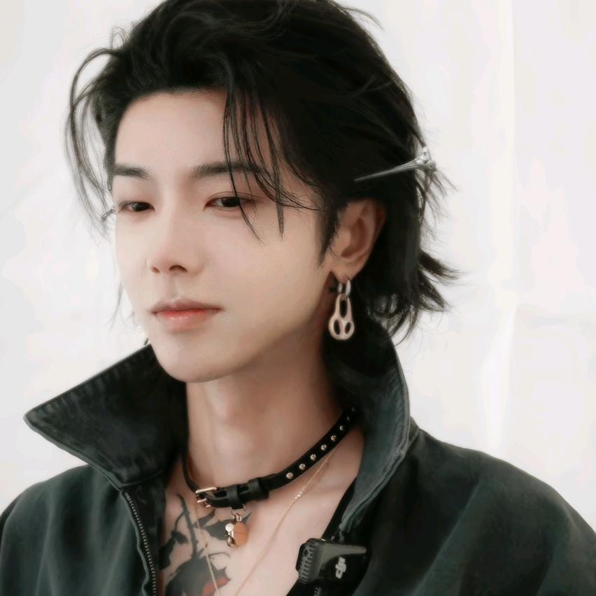 华晓宇.yu