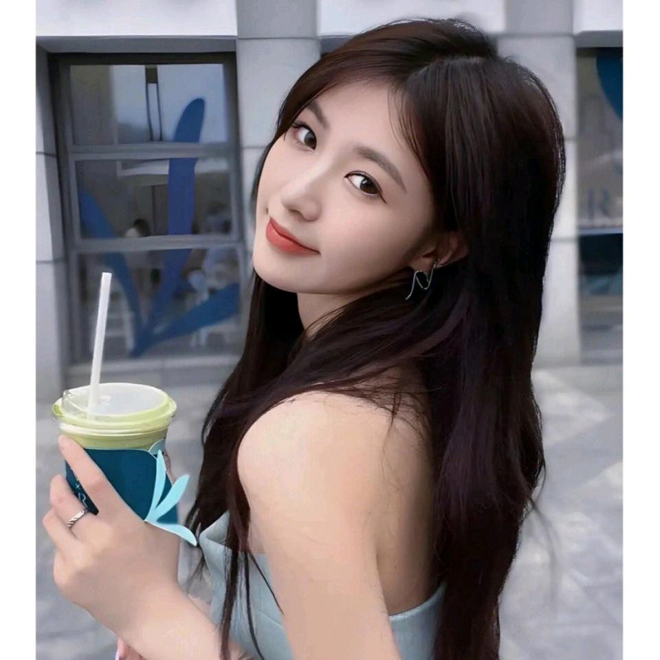 艳语芳菲