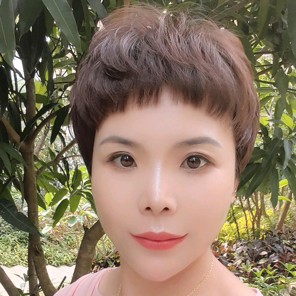 小翠在版纳
