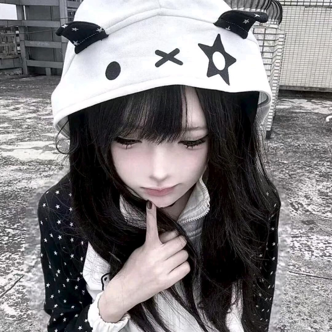 骑双马尾去买绿豆糕头像