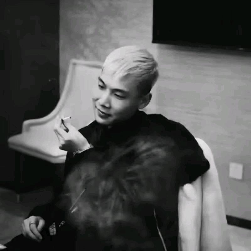 回忆像把刀