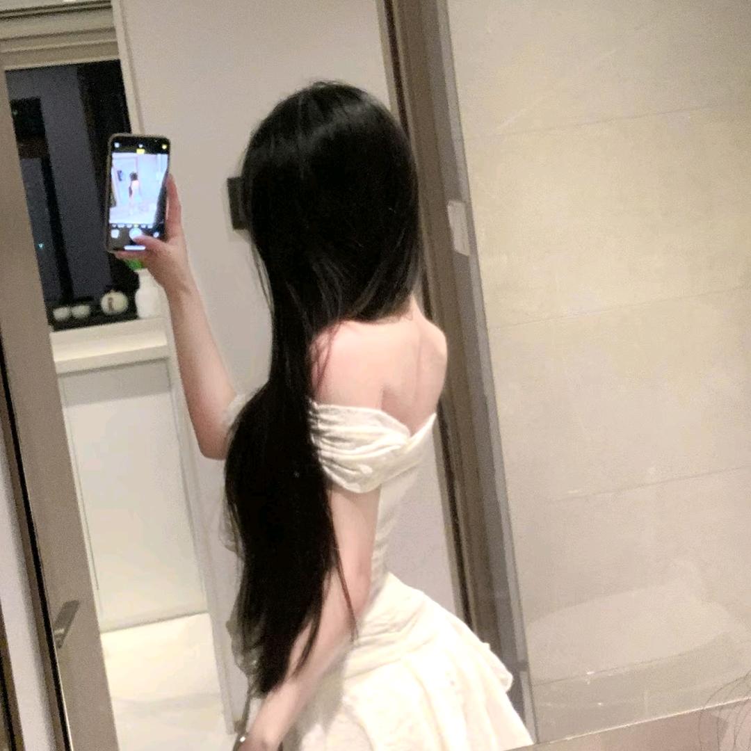 白