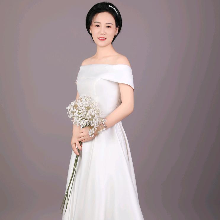小菲💫