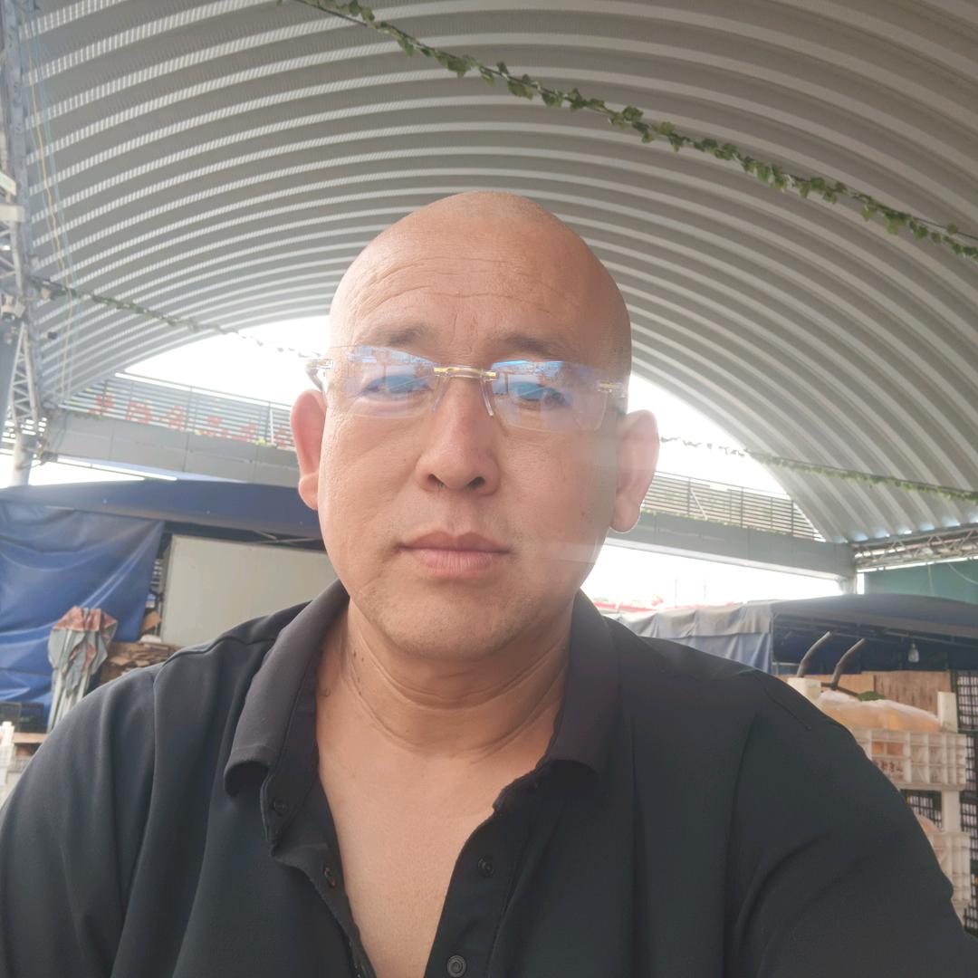 富东市场小波果品