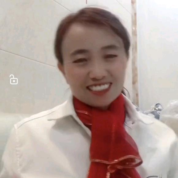 忠心耿耿（爱姐）
