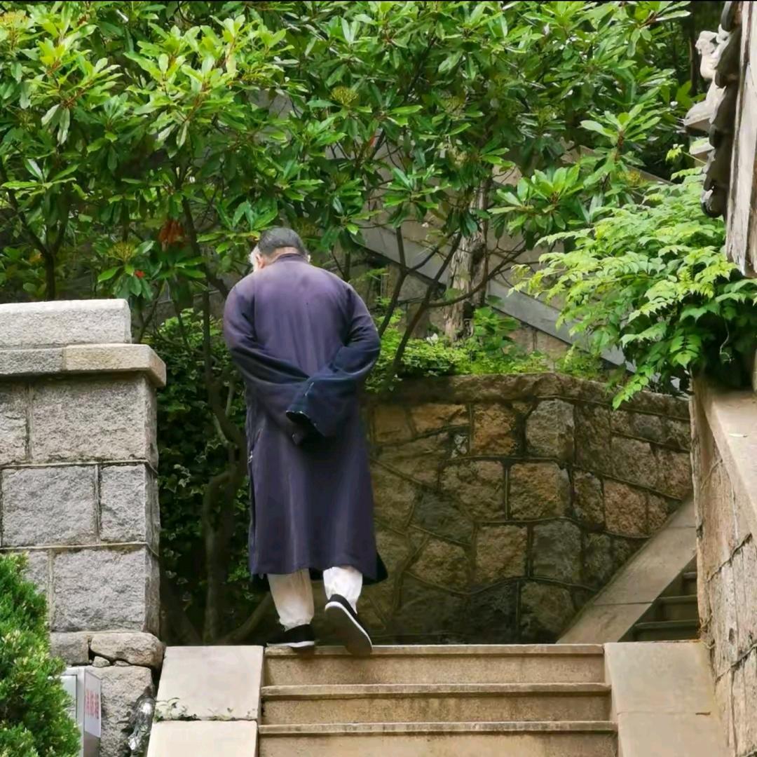 官渡区漳思科百货商行