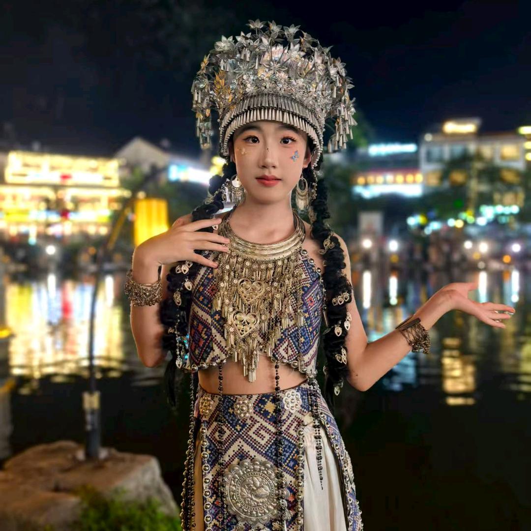 ☞♛手指皇冠