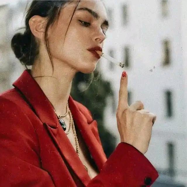 💤是月月吖🌙