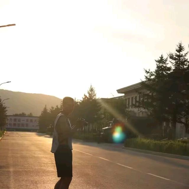 真的快乐么🇨🇳