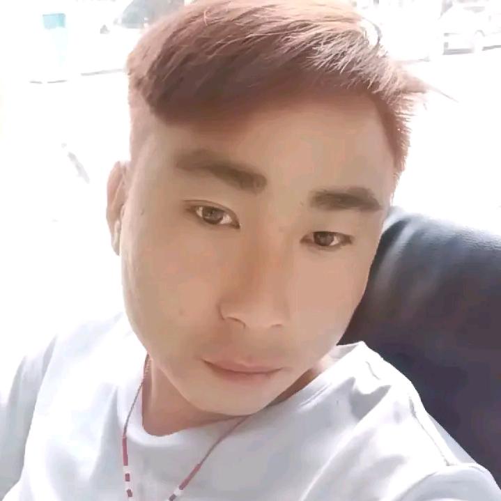 保山施甸由旺挖机装机小哥