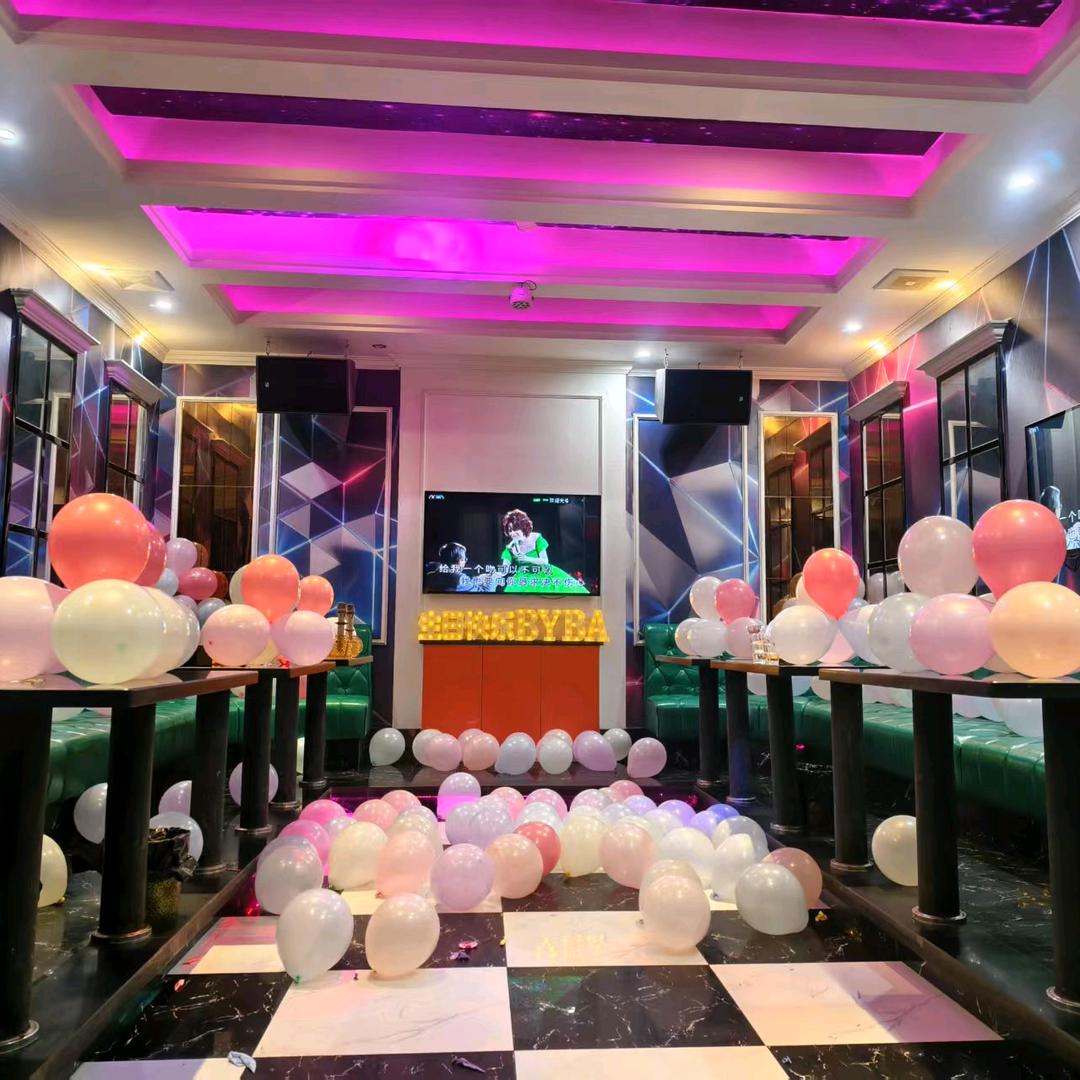 讲治星光灿烂 13698112666