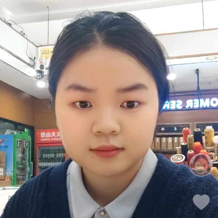 冯营手工编绳，超市里面