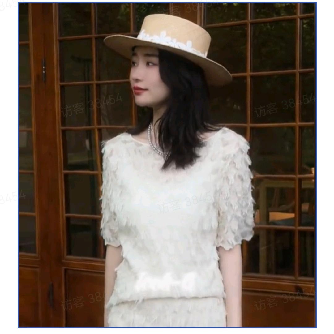 邱莹莹-每日穿搭分享