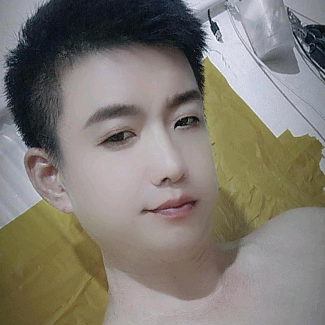 人生苦短几十年何必爱你一万年