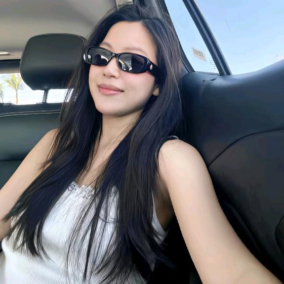 美男流泪我心碎