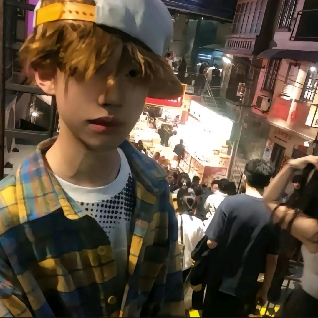 不爱喝🍾（备战马钞）