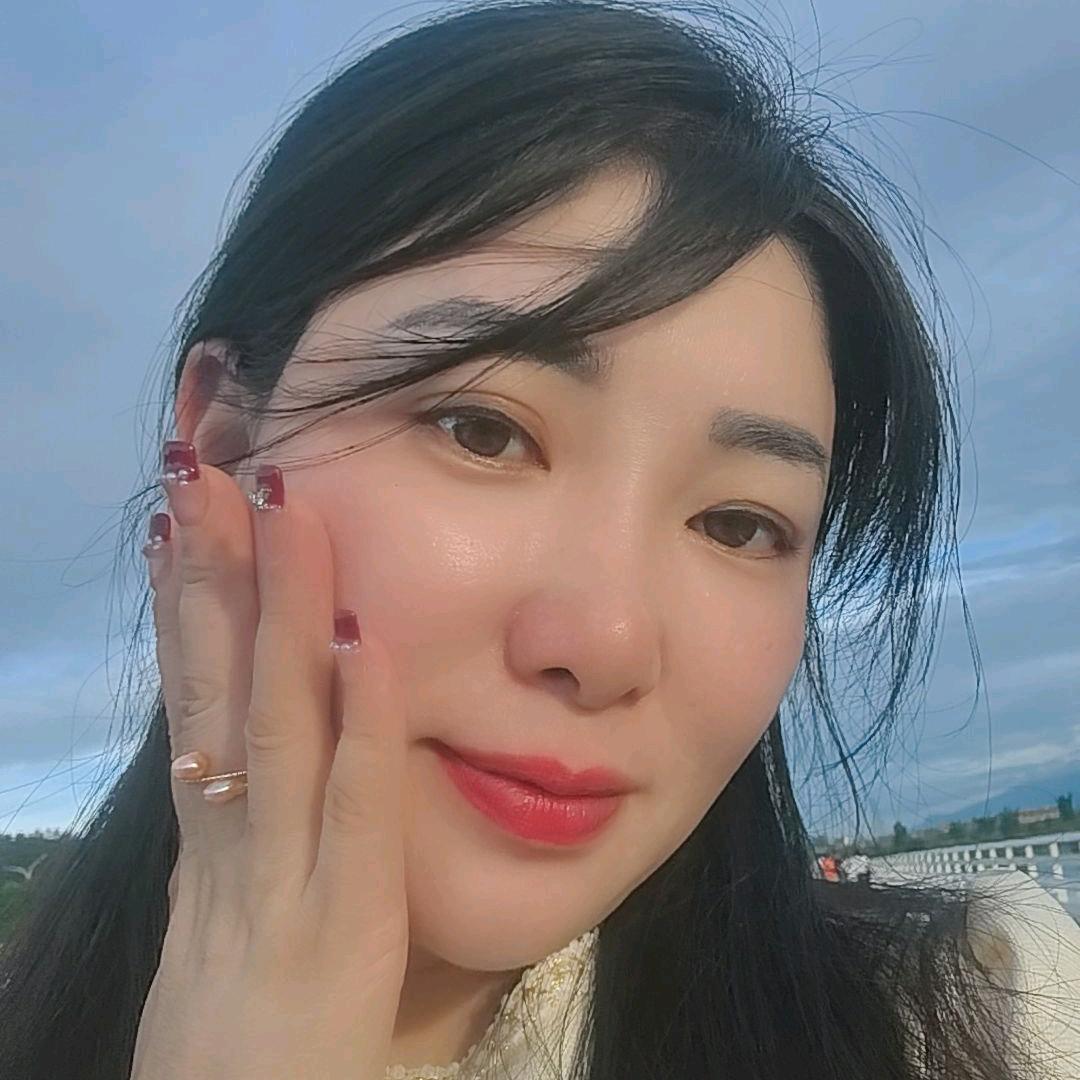 ℋღ᭄朱石顺遂🍒᭄💞࿐