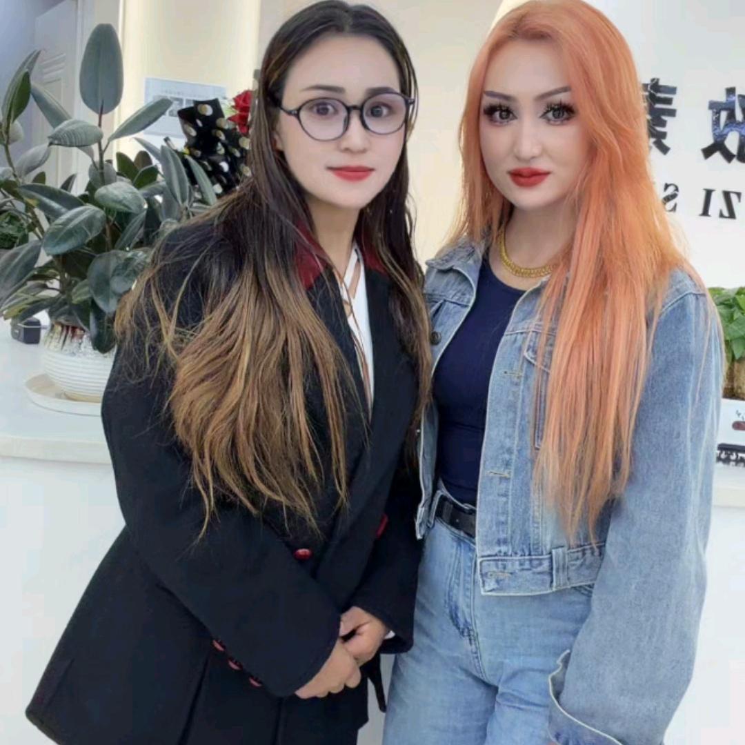 阿曼古丽،